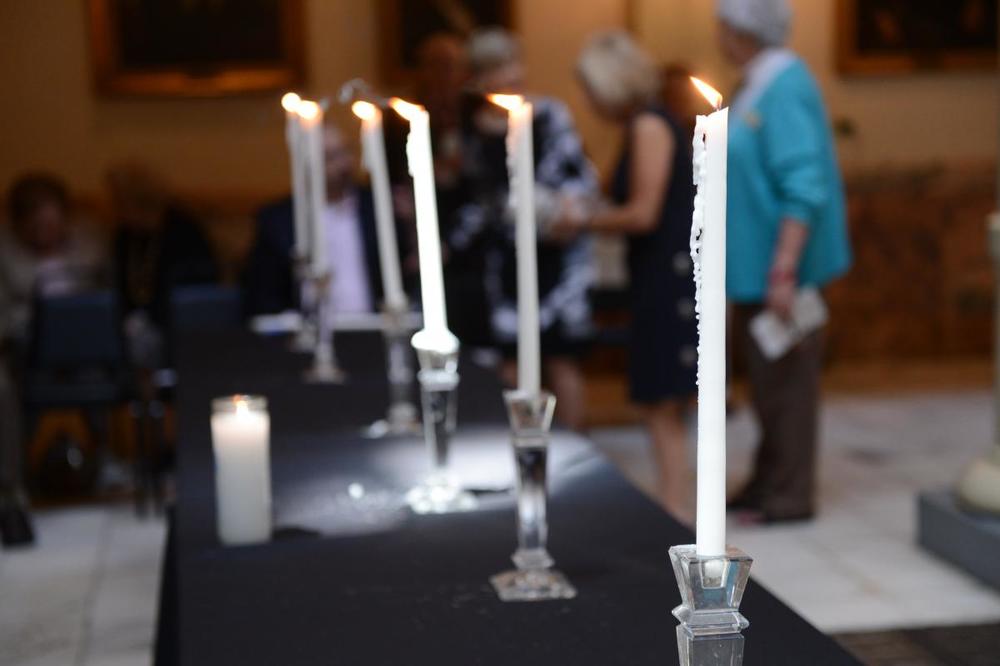 Candle Lighting Ceremony 0253_DSC_5918.jpg